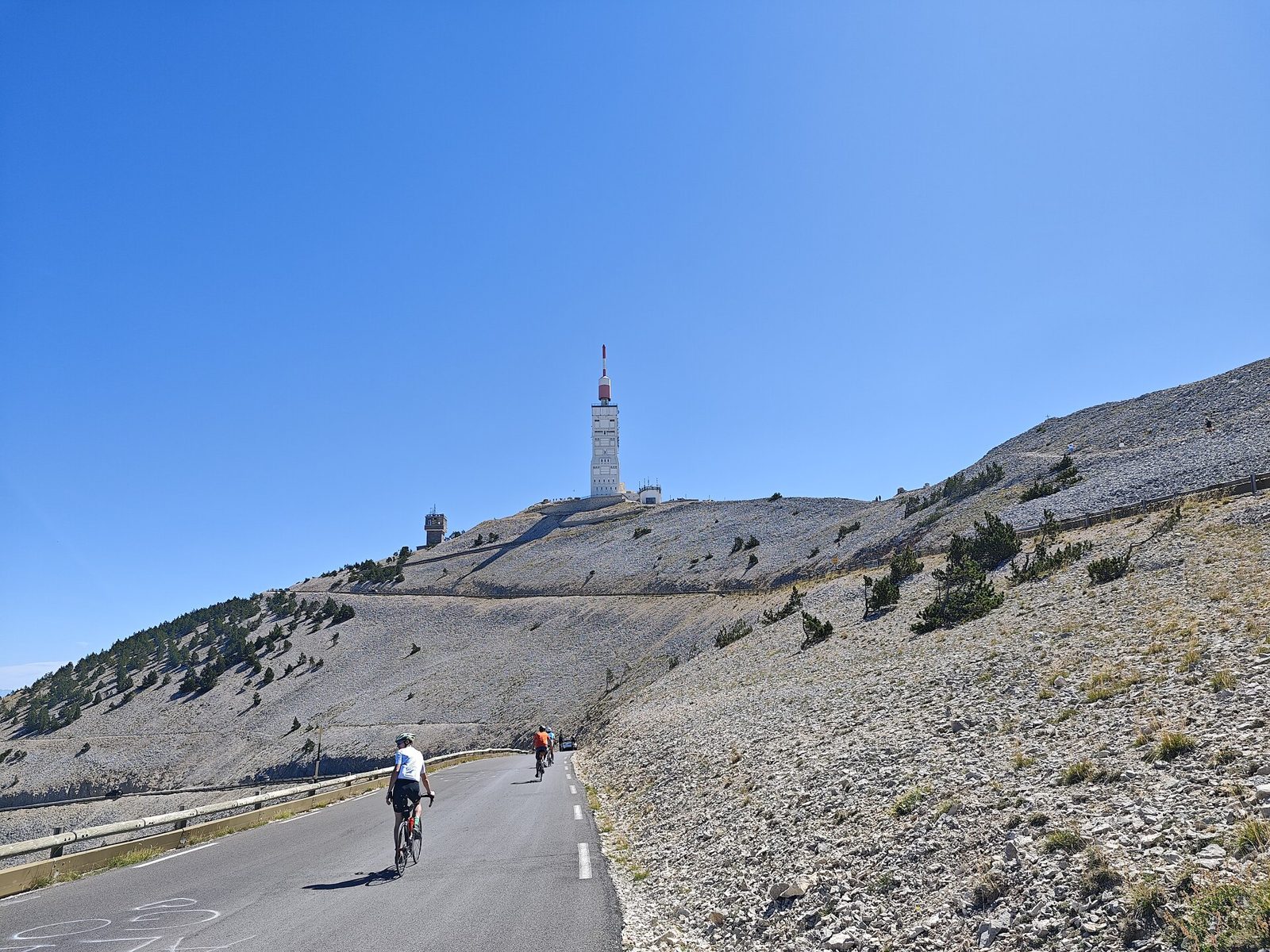 Le Mont Ventoux depuis Maison Ventoux